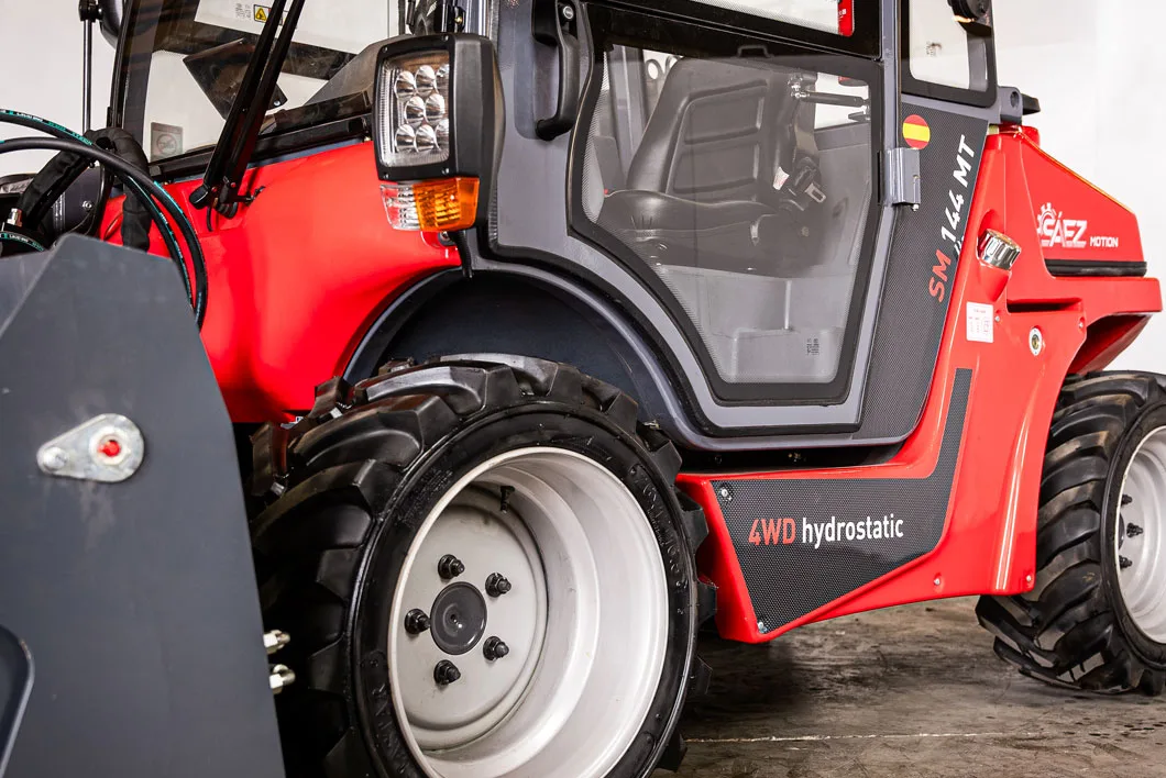 Sáez Motion – Manipulador Telescópico SM 144MT Sáez Motion - Manipulador Telescópico SM 144MT