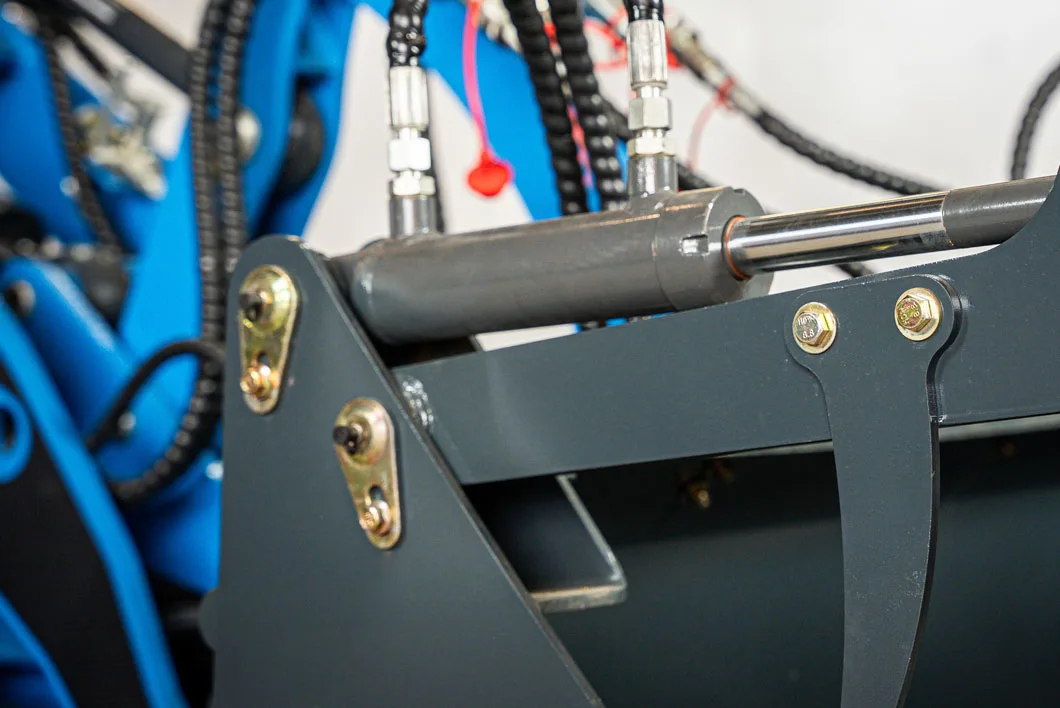 Sáez Motion – Minicargadora Articulada Eléctrica SME 732MA Sáez Motion - Minicargadora Articulada Eléctrica SME 732MA