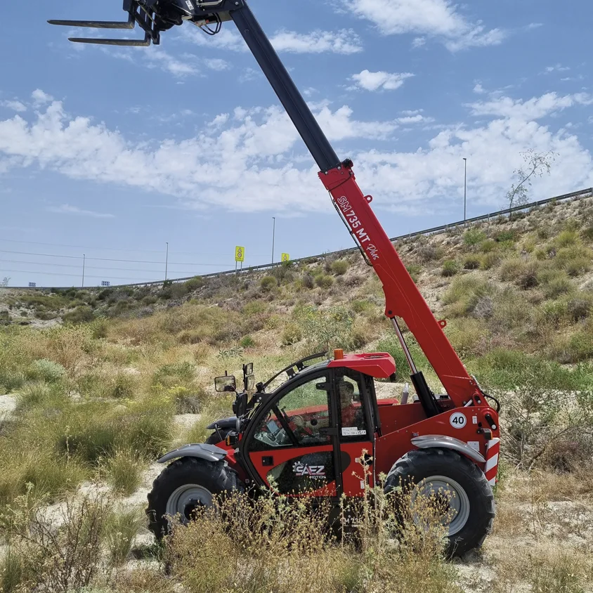 Sáez Motion – Manipulador Telescópico SM 735 Plus Sáez Motion - Manipulador Telescópico SM 735 Plus